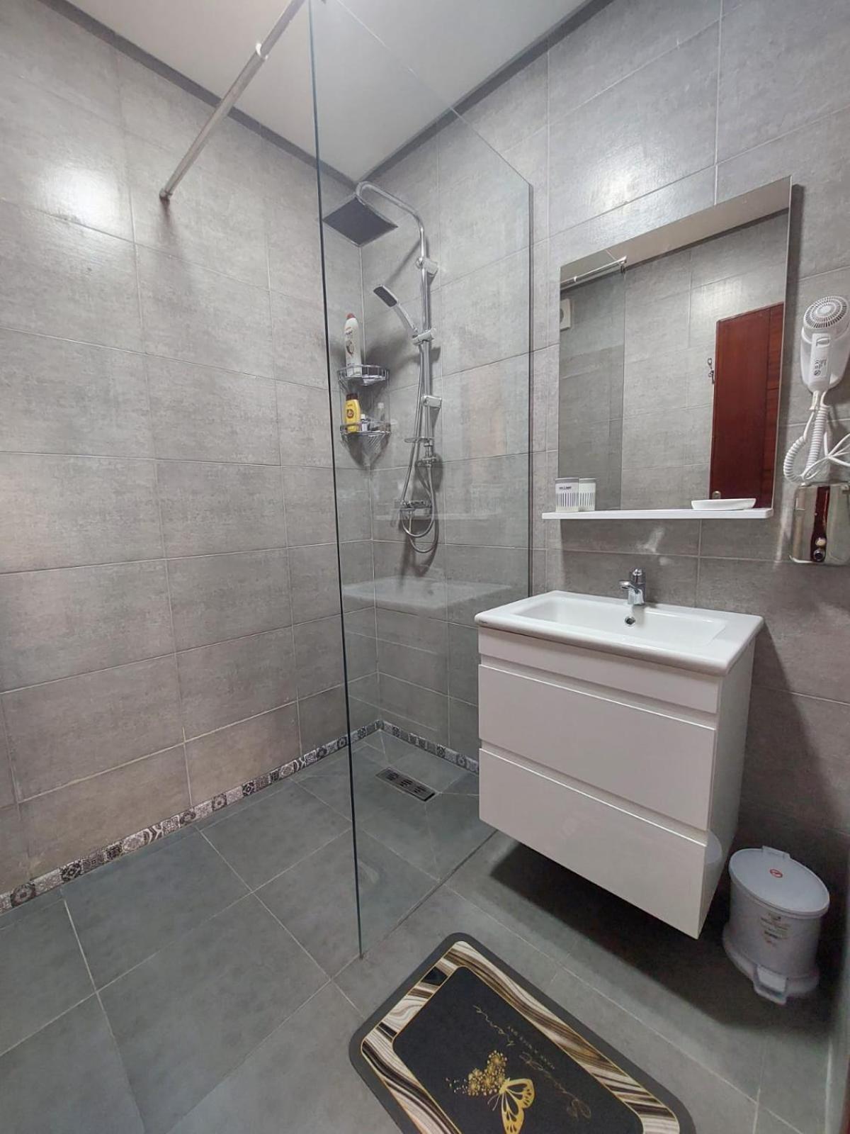 Charite Host Appartement , Wifi Et Parking Gratuit Agadir Luaran gambar